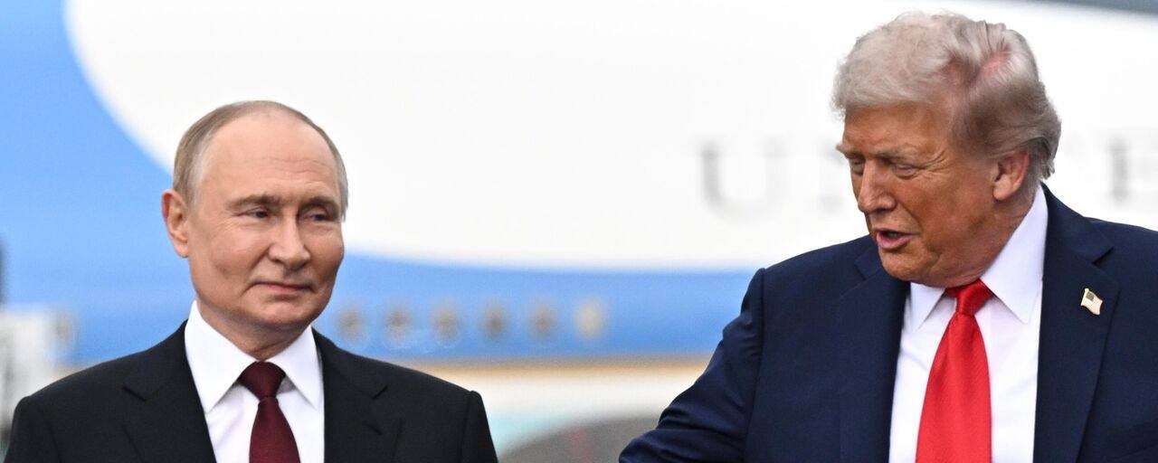 المتحدث باسم الأمين العام للأمم المتحدة ستيفان دوجاريك: اللقاء المحتمل بين الرئيس الروسي فلاديمير بوتين وفلاديمير زيلينسكي يعد أمرا مهما بوصفه تواصلا مباشرا بين طرفي الصراع في أوكرانيا