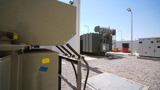 وزير الكهرباء يفتتح محطة الجمهوري ويعلن إدخال (10) محطات ثابتة ومتنقلة لتعزيز استقرار شبكة البصرة