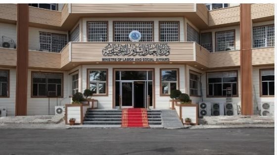 وزارة العمل: انتظار نقل تخصيصات منحة الطلبة من التربية لإطلاقها