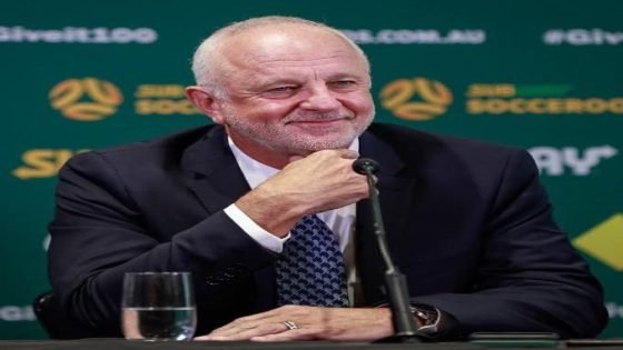 مدرب المنتخب العراقي غراهام أرنولد: نحن منتخب نفكر في الفوز فقط، أي لاعب يأتي في القائمة سيفكر في الفوز فقط، أعدكم بالافراح