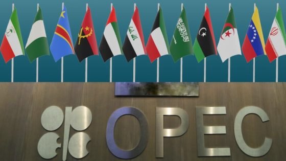 زيادة إنتاج أوبك+ قد تضاعف العجز المالي للعراق