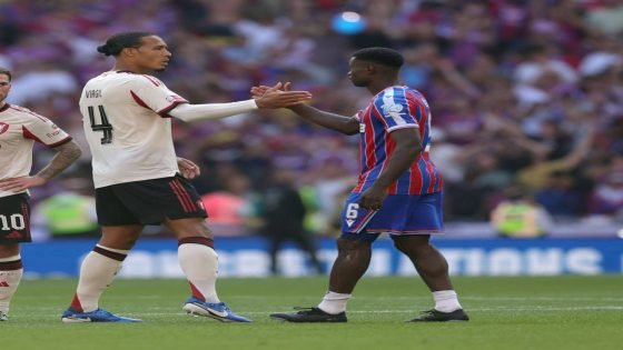 مارك غويهي الى ليفربول HERE WE GO ،قيمة الصفقة 35 مليون جنيه إسترليني بالإضافة إلى شرط بيع بنسبة 10% مدرج في الحزمة.