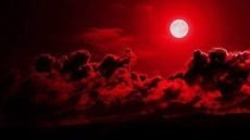 “سيكون مرئياً للجميع”.. العراق على موعد مع خسوف دموي كامل للقمر مساء يوم الاحد والذي سيستمر 5 ساعات و27 دقيقة، يظهر فيه القمر باللون “الأحمر الدموي” في منتصف السماء ويبدأ من الساعة 6:28 حتى الساعة 11:55.