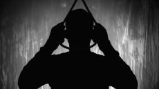 “حزناً على وفاة جدته”.. انتحار صبي يبلغ من العمر 15 عاماً شنقاً بواسطة حبل داخل منزله، بقضاء الكوفة في النجف الاشرف.