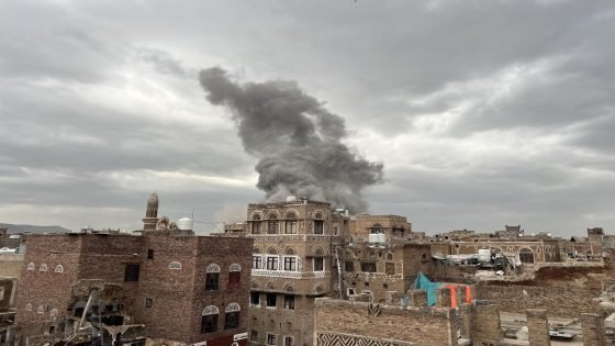 رويترز: الهجوم الإسرائيلي على اليمن استهدف وزارة الدفاع