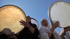 ديوان الوقف السني يوجّه بمنع استخدام الدفوف في المناسبات الدينية داخل المساجد