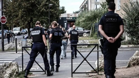 هجوم بسكين داخل مدرسة جنوب فرنسا وإصابة معلم وطالب