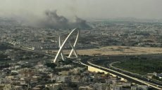 حماس: رئيس حركة حماس في غزة “خليل الحية” أدى صلاة الجنازة على نجله الشهيد همام وشهداء محاولة الاغتيال الغادرة في الدوحة