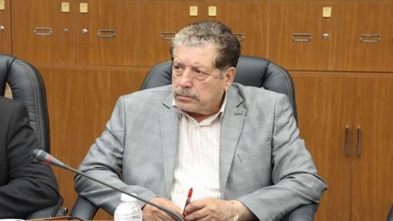 النائب “محمد عنوز”: النواب المتغيبين عن الجلسات “كفرة”.
