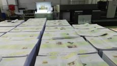 بين وعود الوزارة وواقع المدارس.. الاستنساخ يسد فراغ الكتب المفقودة