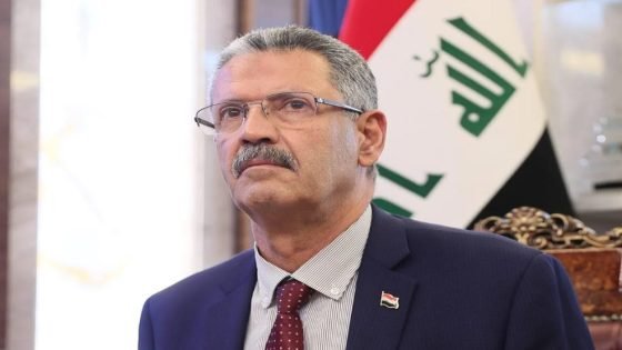 وزير النفط: العراق يقترب من تحقيق الاكتفاء الذاتي من البنزين بافتتاح مشروع التكسير بالعامل المساعد