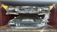 ضبط 10 حاويات تحمل عجلات دون الموديل في ميناء أم قصر الأوسط