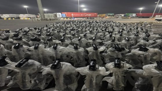 ضبط حاوية دراجات معدّة للتهريب في ميناء أم قصر الشمالي