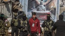 حماس ترفض المشاركة في مراسم توقيع اتفاق إنهاء الحرب في غزة وتصفه بـ”العبثي”