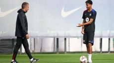 توتر داخل برشلونة بين فليك وإدارة النادي بسبب لامين يامال