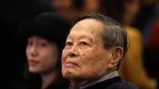 وفاة عالم الفيزياء الشهير تشن نينغ يانغ الحائز على جائزة نوبل وأكاديمي في الأكاديمية الصينية للعلوم في بكين عن عمر ناهز 103 أعوام