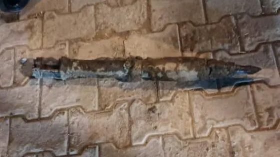 العثور على صاروخ قديم في نهر دجلة وسط بغداد