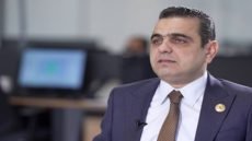 النائب حسين عرب يهاجم من وصفهم بـ”أدوات الدكتاتورية” ويحذر من المساءلة القانونية