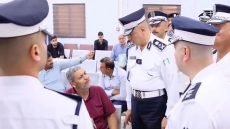 مدير المرور العام يتابع ميدانياً إنجاز معاملات المواطنين في دوائر تسجيل المركبات