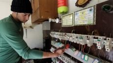 مجلس بغداد يحدد تسعيرة الأمبير بين 9 و10 آلاف دينار ويكشف استغلال بعض المولدات لزيادة الأسعار