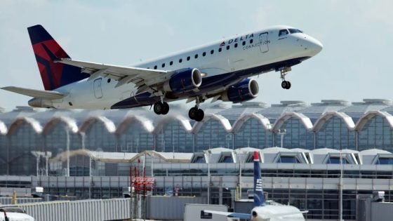 تحذيرات أميركية لشركات الطيران من مخاطر محتملة عند التحليق فوق فنزويلا وسط تصاعد النشاط العسكري في الأجواء