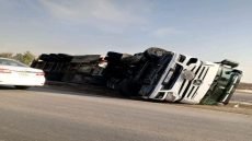 انقلاب صهريج نفط قرب سيطرة المزرعة في بيجي