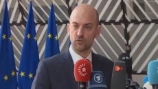 وزير الخارجية الفرنسي يؤكد دعم باريس للإسراع بتشكيل الحكومة العراقية الجديدة ويشدد على أهمية انعقاد مؤتمر بغداد بحضور مسؤولين فرنسيين رفيعي المستوى