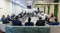 وفد إعلامي عراقي يشارك في جلسة حوارية بالدوحة لتعزيز التعاون الصحفي العربي