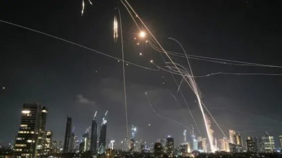 مسؤول إسرائيلي يحذر من هجوم وشيك على إيران في حال فشل المسار الدبلوماسي