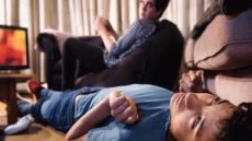 دراسة علمية تكشف علاجاً واعداً لصرع الفص الصدغي عبر إزالة الخلايا الدماغية الهرمة وتحسين الذاكرة