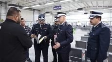 مدير المرور العام يتفقد مجمعات التاجيات والكاظمية لمتابعة إجراءات التسجيل وإجازات السياقة