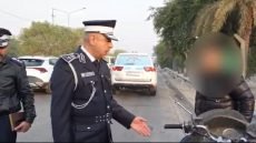 مدير المرور العام يتفقد موقع الطوبجي ويؤكد استمرار الجولات الميدانية لمتابعة واقع التسجيل والمخالفات في بغداد