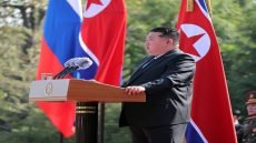 زعيم كوريا الشمالية “كيم جونغ أون” يقر بإرسال جنود إلى منطقة كورسك الروسية لإزالة الألغام.