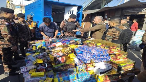 شرطة الرصافة تنفذ حملة أمنية لضبط الألعاب النارية ومنع تداولها من قبل أصحاب المحال والبسطيات.