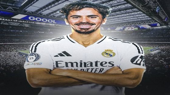 حسب SER: ريال مدريد يمكن أن يستخدم عائد بيع فينيسيوس الذي قد يتجاوز الـ100 مليون يورو للتعاقد مع فيتينيا من باريس سان جيرمان