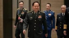 تحقيق صيني واسع مع نائب رئيس اللجنة العسكرية بتهم تسريب نووي وفساد