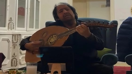 وفاة المطرب العراقي عايد المنشد في العاصمة الأردنية عمّان إثر جلطة قلبية بعد مسيرة فنية امتدت لعقود