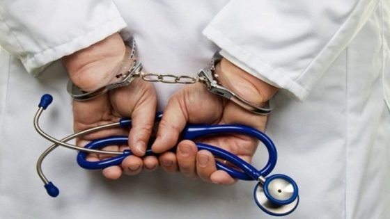 القبض على شخص انتحل صفة طبيب ويعمل في مستشفى البصرة التعليمي.