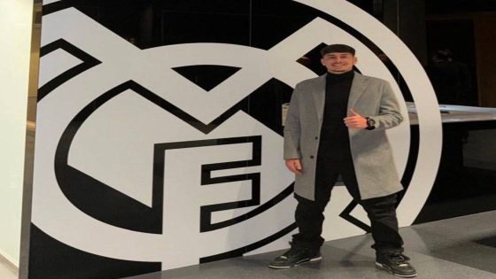 ريال مدريد كاستيا يتعاقد مع اللاعب اليكسيس سيريا 18 عاما يلعب كمهاجم رقم 9 قادما من إشبيلية.