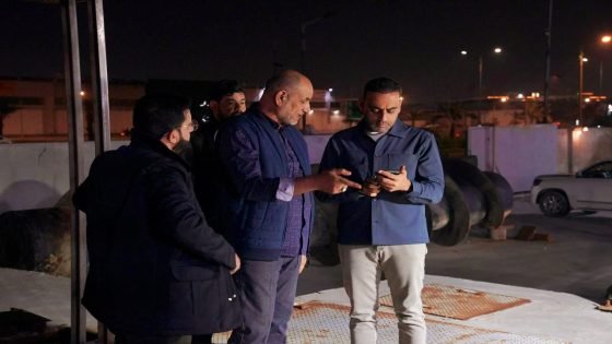 يرافقه مدير المجاري خزعل الفرطوسي.. العامري يتابع ميدانياً تصريف مياه الأمطار في البصرة