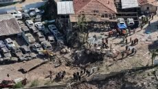 صحيفة “يديعوت أحرونوت” الصهيونية: حدوث اضرار كبيرة بالمنازل والمركبات نتيجةً للهجوم الصاروخي الإيراني