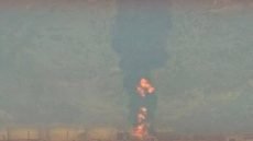 بلومبرغ: توقف بعض أنشطة النفط عقب هجوم بمسيرة في الفجيرة بالإمارات.