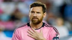 : ميسي سجل هدفه رقم 900 في مسيرته ليصبح ثاني لاعب في تاريخ كرة القدم الاحترافية للرجال يصل إلى هذا الرقم بعد كريستيانو ‌رونالدو