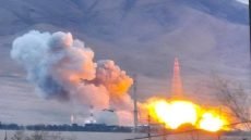 في ثاني تصعيد من هذا النوع خلال الحرب.. الجيش الاسرائيلي يستهدف مفاعل آراك للماء الثقيل في موقعين في مدينة آراك ومدينة خنداب.