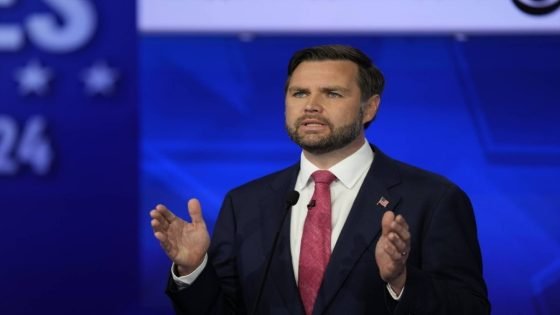 ترمب: لن تحصل إيران على سلاح نووي أبداً ولن يكون هناك اتفاق دون ذلك.