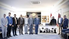 جامعة الفرات الأوسط التقنية تتسلّم لوحة جدارية فنية من الجامعة التقنية الوسطى لتعزيز التعاون الثقافي والفني
