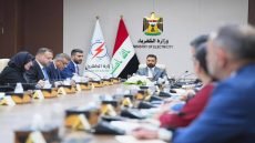 رئيس مجلس الوزراء يزور وزارة الكهرباء ويوجه بتكثيف الجهود لتأمين الطاقة خلال فصل الصيف الحالي