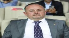 “سرمد عبد الإله” يفوز بمنصب النائب الأول لرئيس الاتحاد العراقي لكرة القدم.