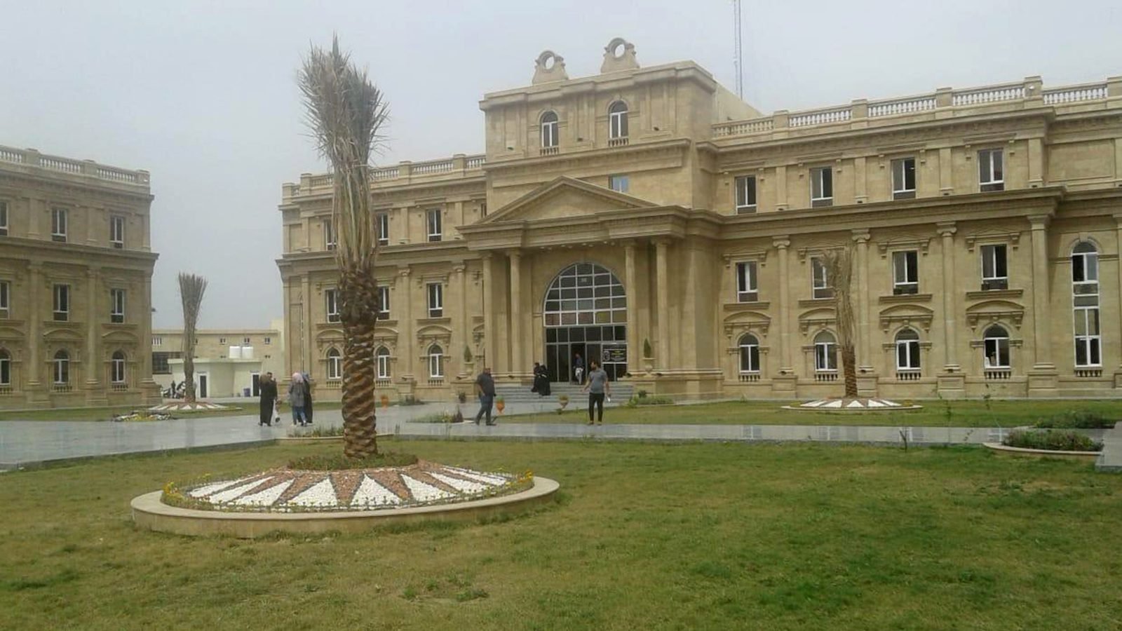 حسنة ملص : آخر أمل لموظفي ديوان محافظة البصرة بعد عامين ونصف من التجاهل