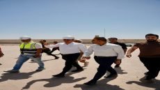 بتوجيه من العيداني.. العامري يتفقد مشاريع محطات التحلية ويؤكد أهمية دعمها مالياً من حكومة المركز